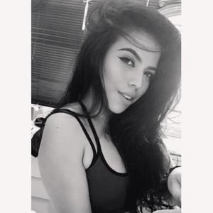 Meet your Posher, Lorey